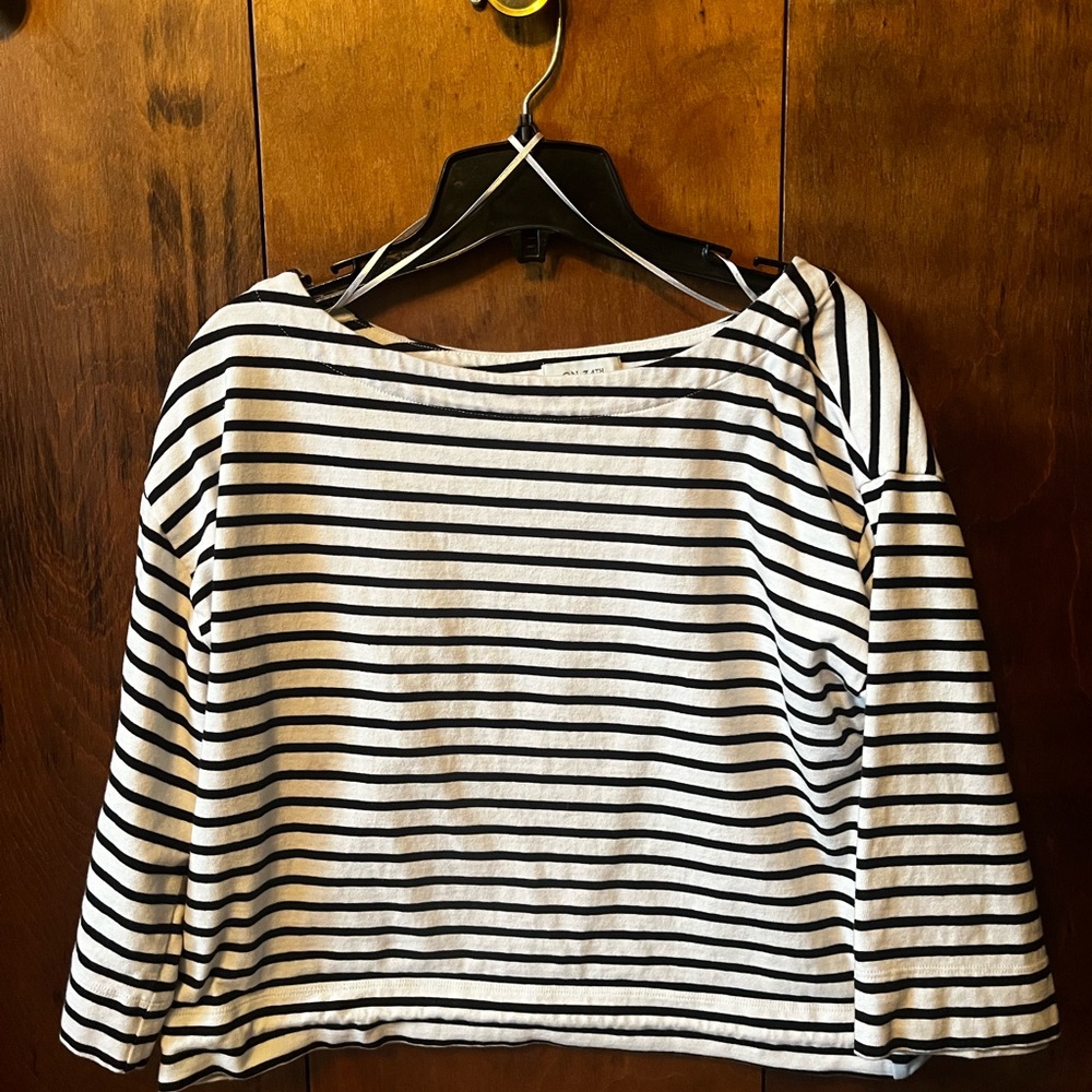 On 34th Classic Black and White Striped Women's Long Sleeve Top